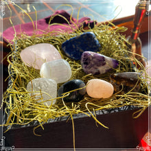 Load image into Gallery viewer, Crystal Gift Set - Starter Kit | Tumbled Stone | Wooden Storage Box | Cleanings | Crystal Cards