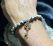 Load image into Gallery viewer, Dalmatian Jasper bracelet