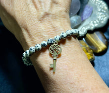 Load image into Gallery viewer, Dalmatian Jasper bracelet