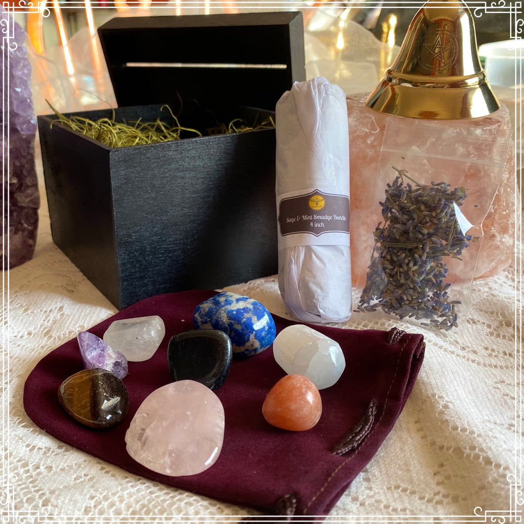 Crystal Gift Set - Starter Kit | Tumbled Stone | Wooden Storage Box | Cleanings | Crystal Cards
