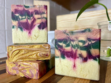 Load image into Gallery viewer, Honey Apple Cider Bar Soap - AmaraBee Apothecary | Organic | Handmade | Natural | Palm Free
